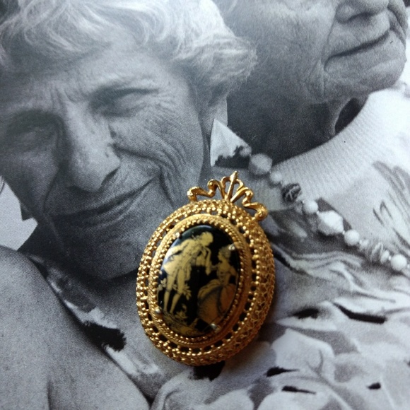 Vintage broach - Picture 2 of 5